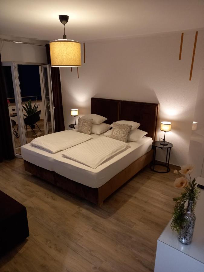 Garfild 1 Guest House Novi Vinodolski Ngoại thất bức ảnh