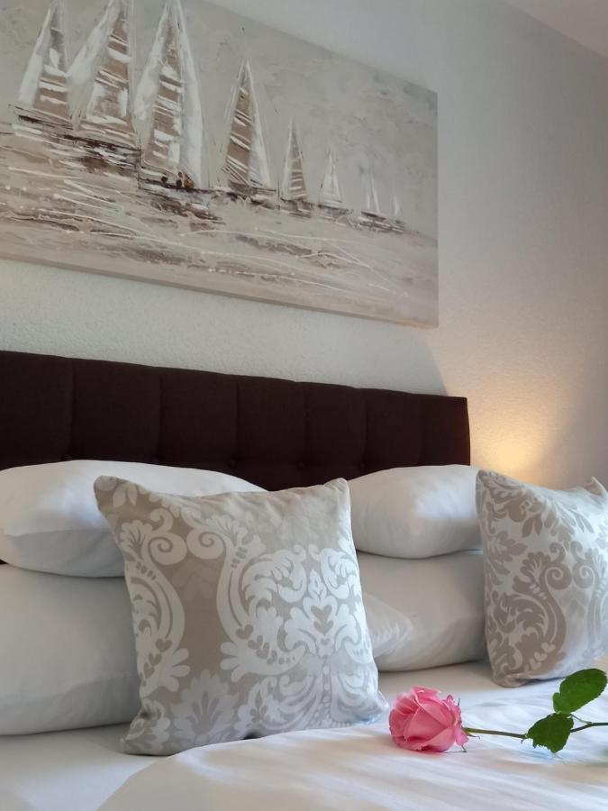 Garfild 1 Guest House Novi Vinodolski Ngoại thất bức ảnh